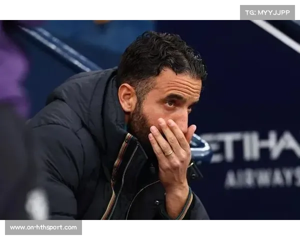 镜报称曼联主帅阿莫林计划在赛季结束后重建中场